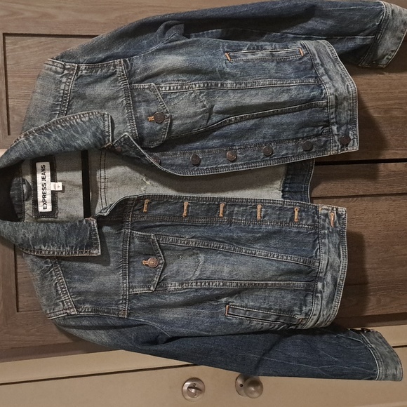 Express Jackets & Blazers - Euc Express jean cropped jacket